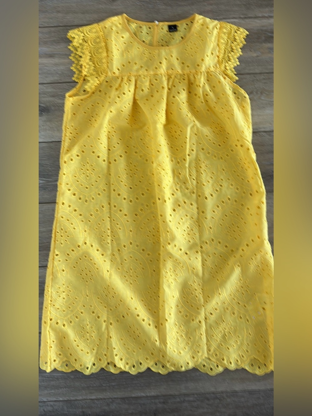 SHEIN Yellow Eyelet Lace Trim Sleeveless Dress